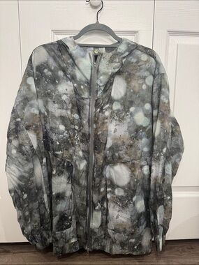 lululemon athletica Sheer Abstract Print Zip Bomber - Black, Gray, White
